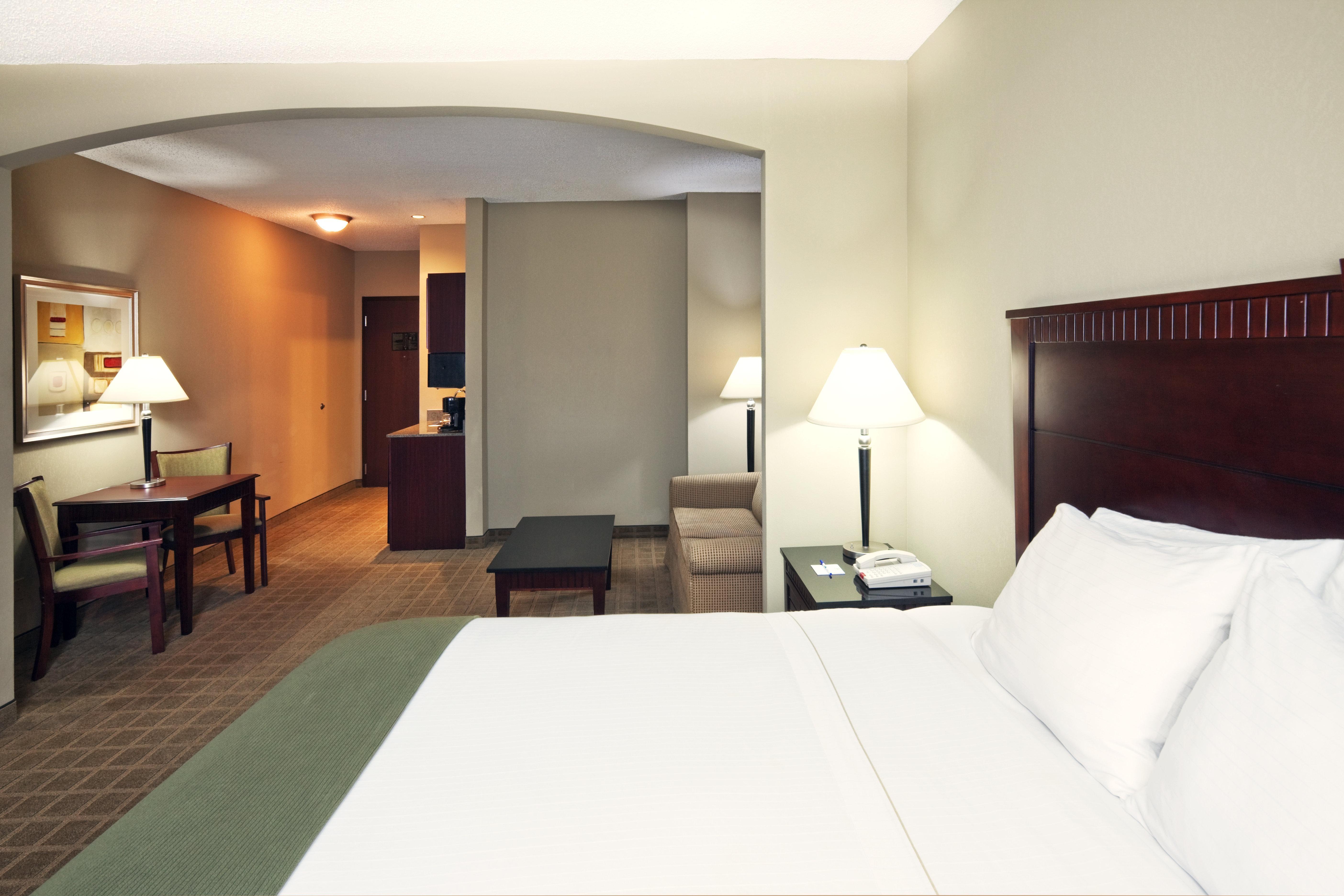 Holiday Inn Express Hotel & Suites Shawnee I-40 By Ihg Exteriér fotografie